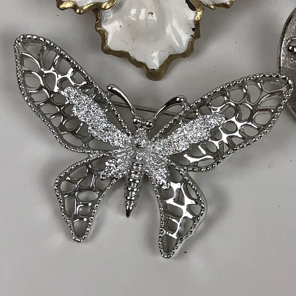 VTG 3pc Lot Trifari Sarah Coventry Brooch Enamel Flower Silver Butterfly Leaf